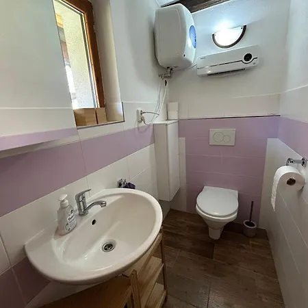 Cicmansky Ludovy Dom Vakantiehuis Čičmany